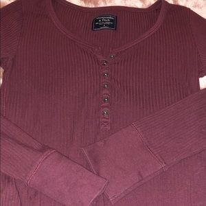 Abercrombie & Fitch Tops - Abercrombie & Fitch Burgundy Henley Top Abercrombie & Fitch Tops - Abercrombie & Fitch Burgundy Henley Top